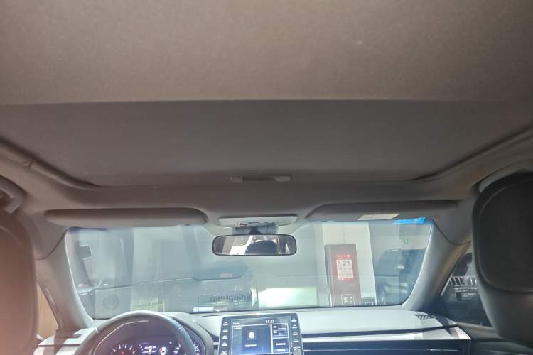 Used Toyota Avalon 2019 2.0L Luxury Edition China VI Standard