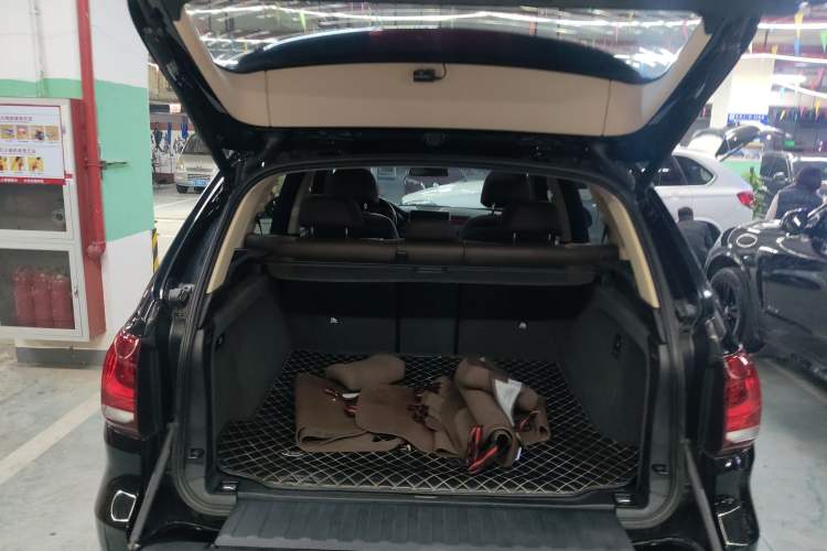 Used BMW X5 2017 xDrive35i Elegant Edition
