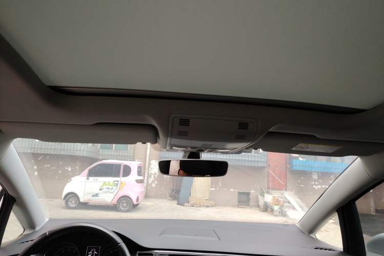 Used Volkswagen Golf Sportsvan 2016 280TSI Automatic Luxury Model Headliner