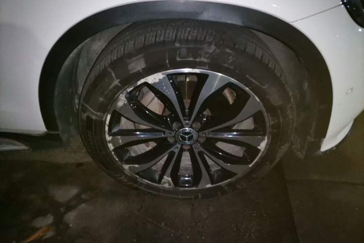 Used Mercedes-Benz GLC Coupe 2017 GLC 260 4MATIC Coupe SUV
