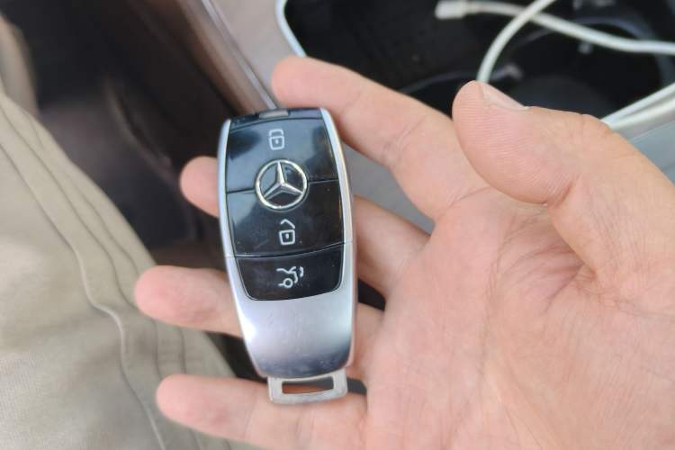 Used Mercedes-Benz E-Class 2020 Facelift E 300 L Stylish Edition
