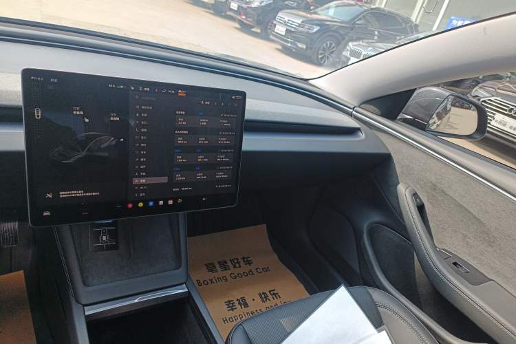 Used Tesla Model 3 2023 Long-Range All-Wheel-Drive Version