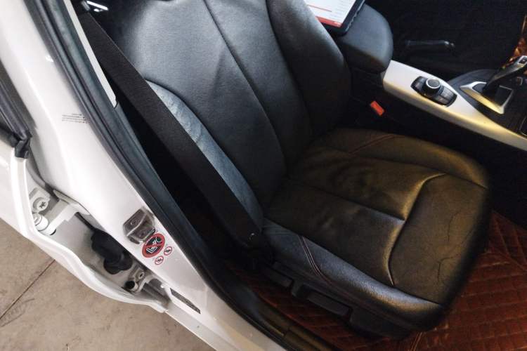 Used BMW 1 Series (Import) 2015 118i Leading Model