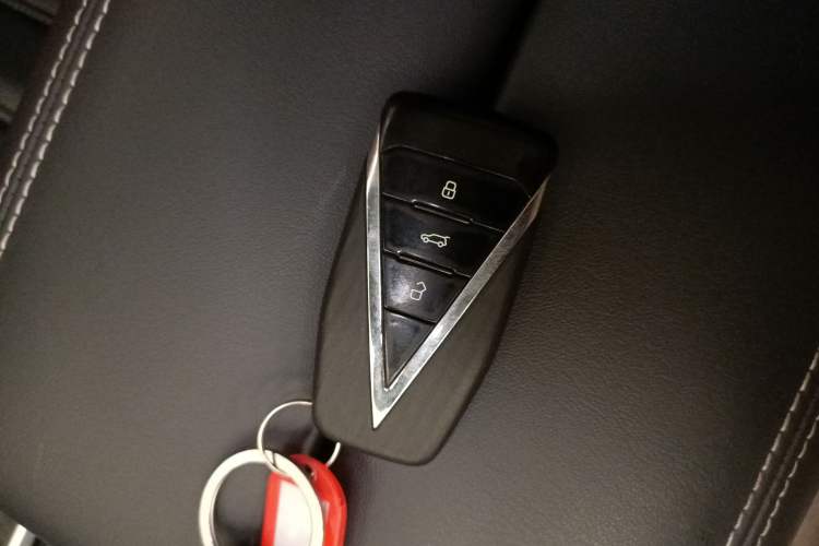 Used Venucia Star 2023 260T Starful Achievement Edition Pro