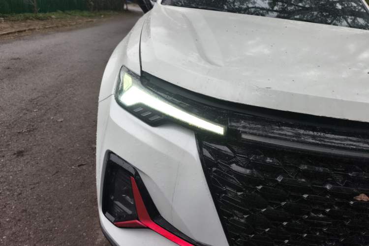 Used CHANGAN CS35PLUS 2021 Revised Version Blue Whale NE 1.4T DCT Luxury Edition
