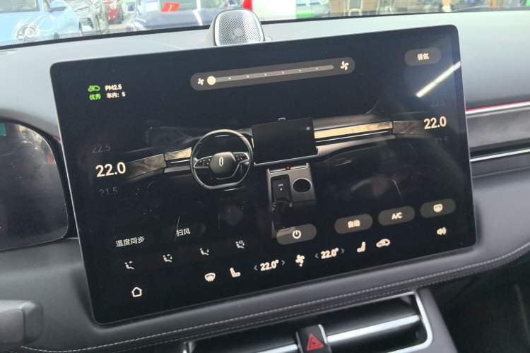 Used Hima AITO M5 2022 Extended-Range Four-Wheel Drive Ultimate Edition Audio And AC Panel