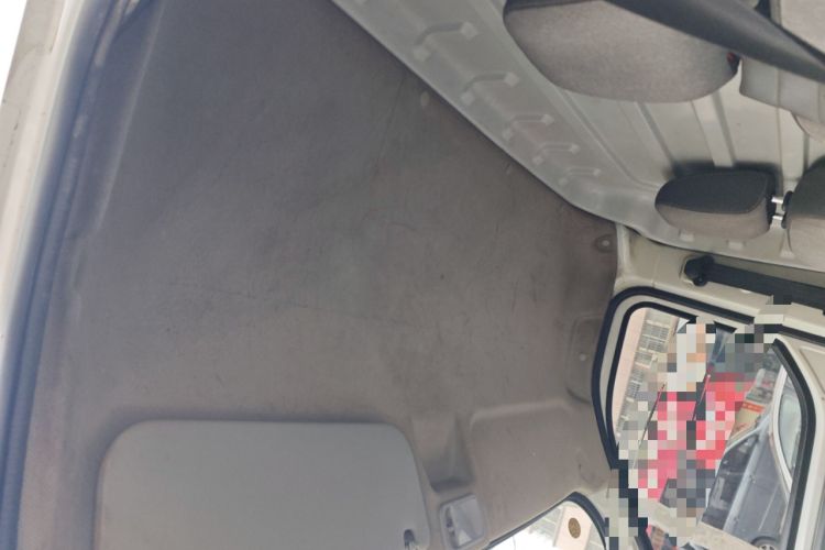 Used Wuling Yangguang 2024 300km Range Practical Window-Sealed Version 60kW
