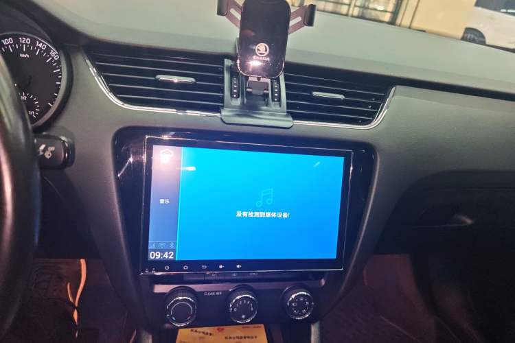 Used Skoda Octavia 2017 1.6L Automatic Smart Drive Edition
