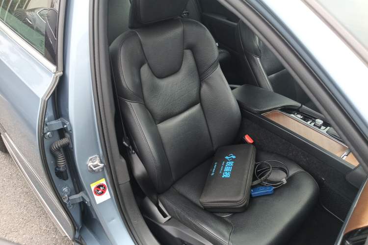 Used Volvo S90 2020 T5 Zhiyi Luxury Edition
