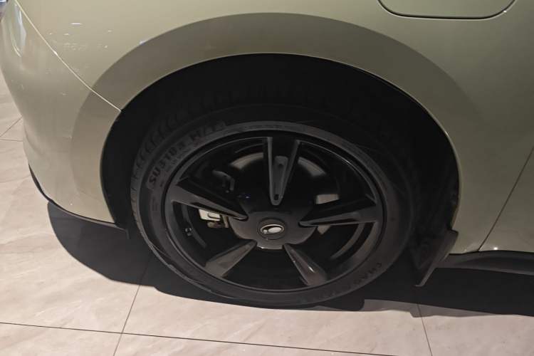 Used ORA Good Cat 2024 501 km Luxury Version Exterior 4