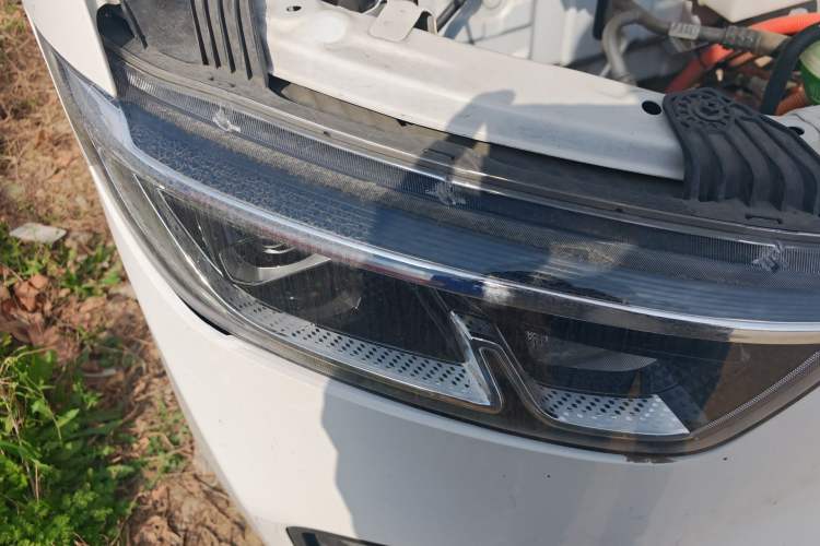 Used Wuling Yangguang 2024 300km Comfort Version with Sealed Windows 60kW
