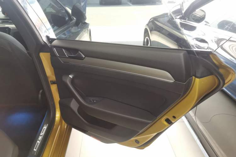 Used Volkswagen FAW-Volkswagen CC 2020 330TSI Glamour Edition China VI Standard
