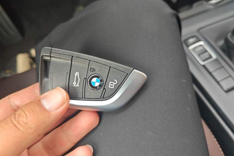 Used BMW X1 2020 sDrive25Li Leading Model Vehicle Key