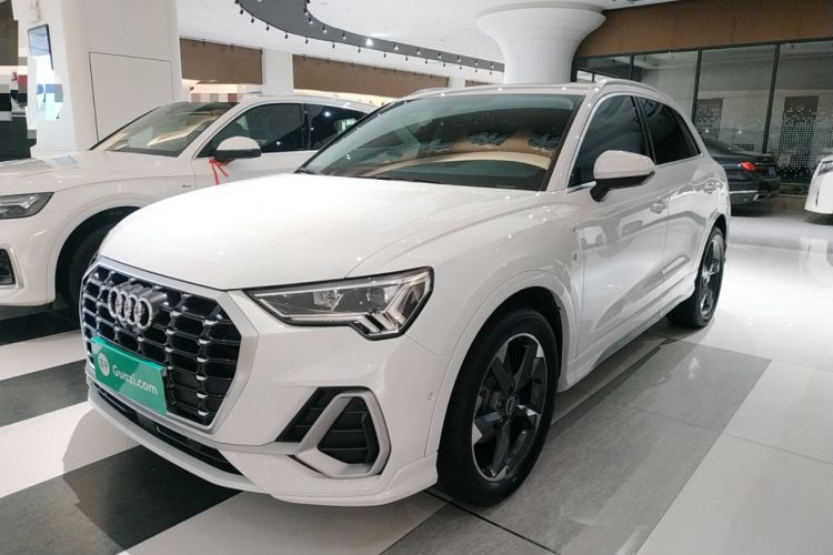 Used Audi Q3 2022 35 TFSI Fashion Dynamic Model