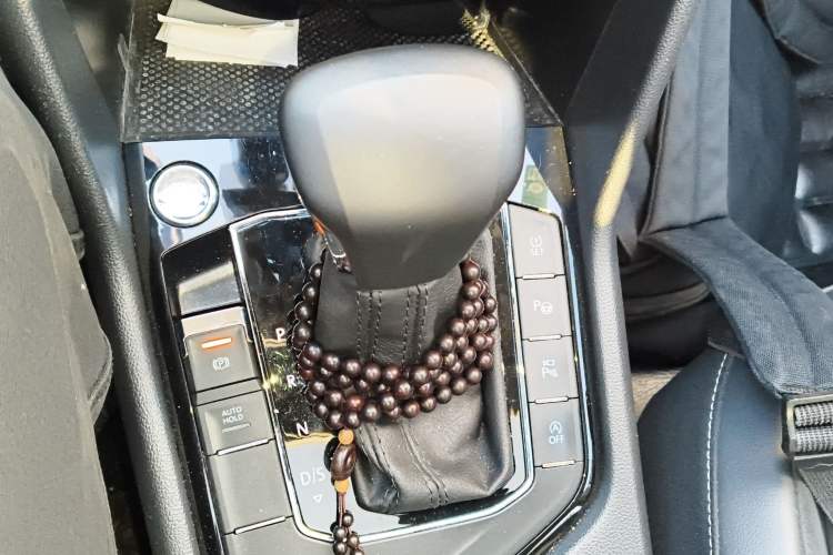 Used Volkswagen Tiguan L 2021 330TSI Automatic Two-Wheel Drive R-Line Flagship Edition