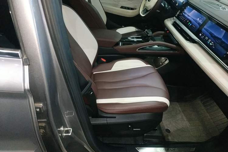 Used Geely Auto Monjaro L 2021 2.0TD DCT EVO Two-Wheel Drive Smart Luxury Version