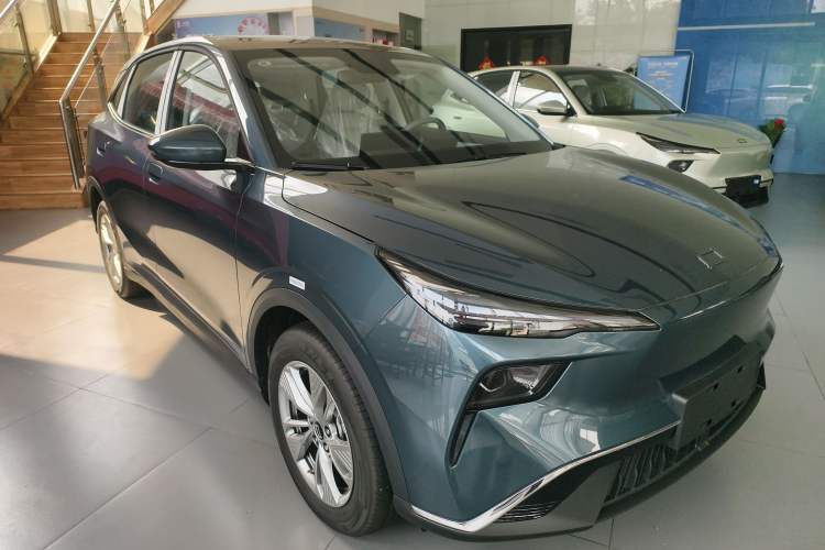 Used Bestune Yueyi 03 2025 565km Enjoy Edition Front Right 45 Deg