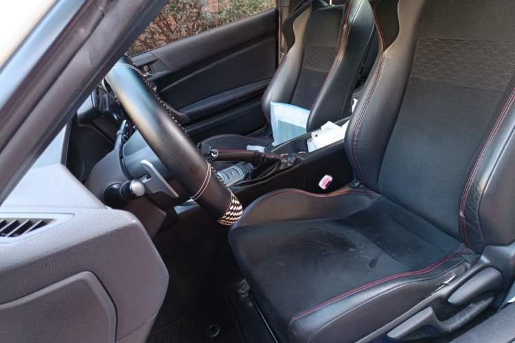 Used Toyota 86 2013 2.0L Automatic Luxury Version