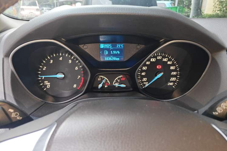 Used Ford Focus 2012 Hatchback 1.6L Automatic Fashion Edition
