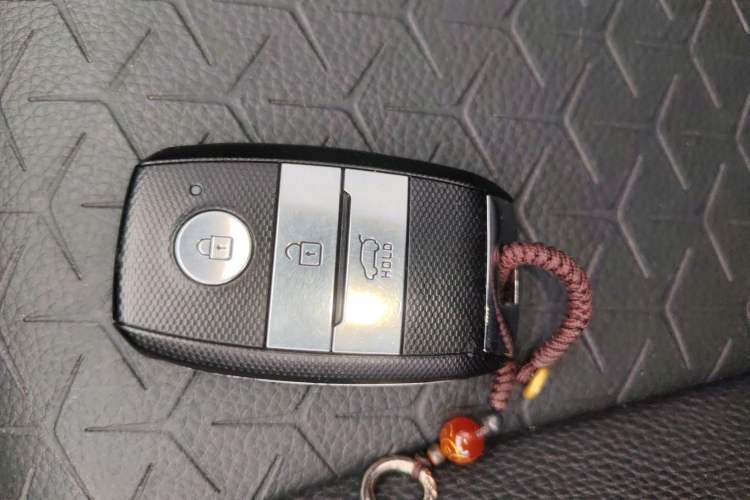 Used Kia kx1 Stonic 2019 1.4L Automatic Sport Edition China VI