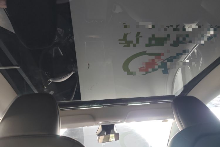 Used Tesla Model Y 2025 Rear-Wheel-Drive Version Headliner