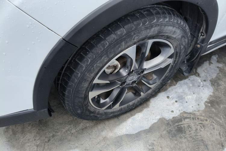 Used Geely Auto Vision X3 2019 Upgraded Model 1.5L CVT Prestige Version