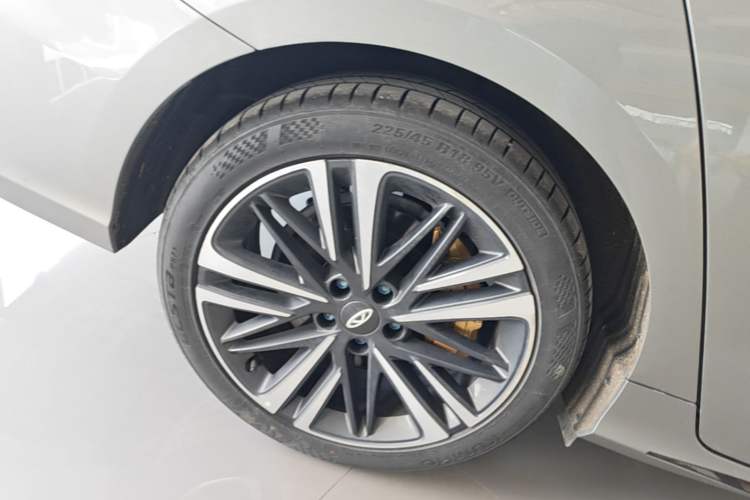 Used Chery Arrizo 8 2025 2.0T DCT Sport