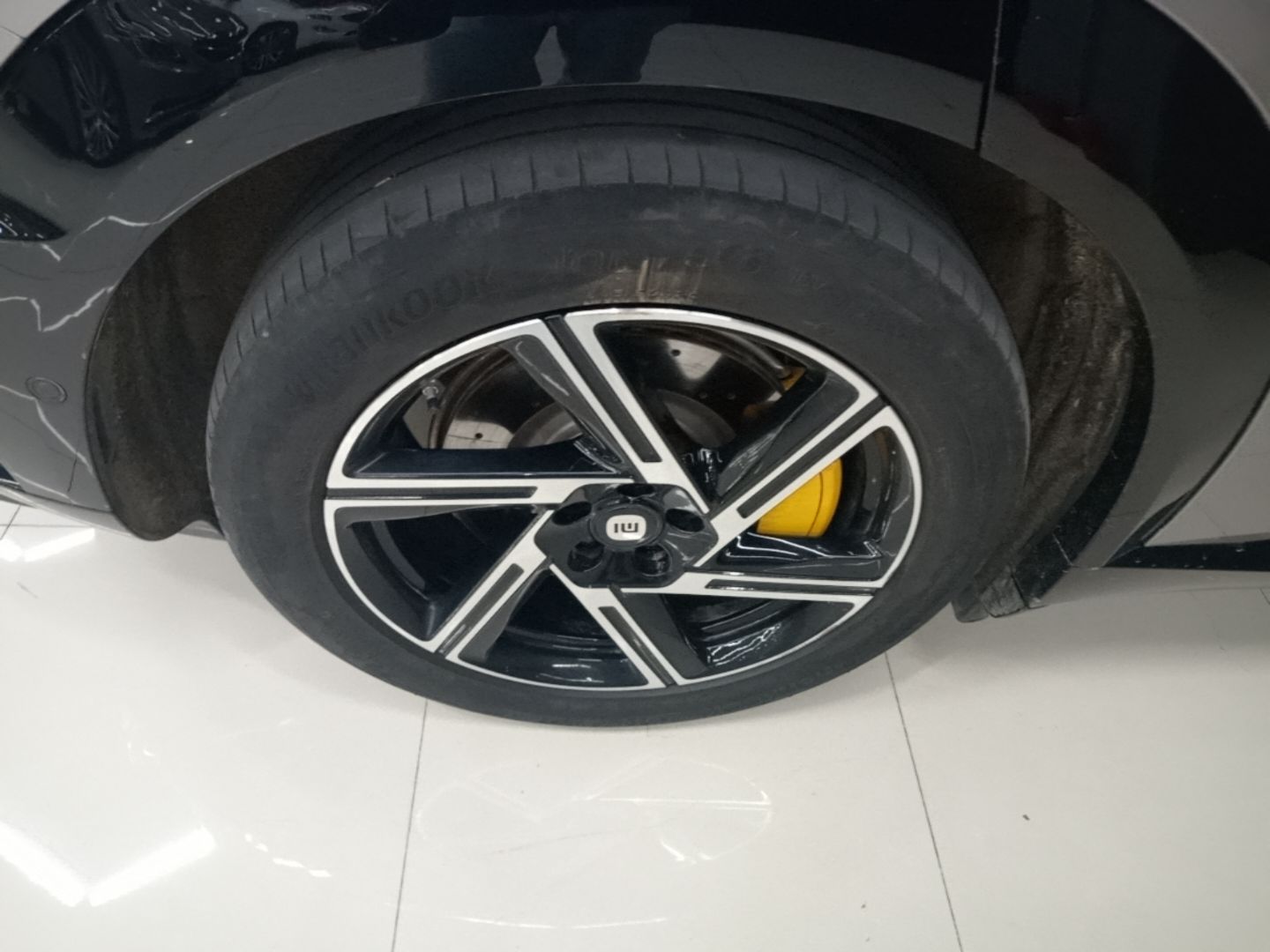 Xiaomi Auto YU7 2025 Ultra-Long Range High-Performance All-Wheel-Drive Max Edition — снимка 11