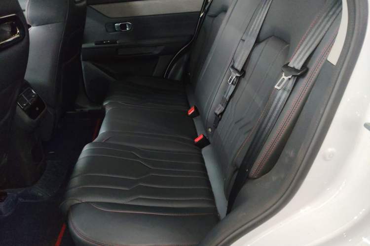 Used JETOUR Dashing 2025 1.5T DCT Ultimate Edition
