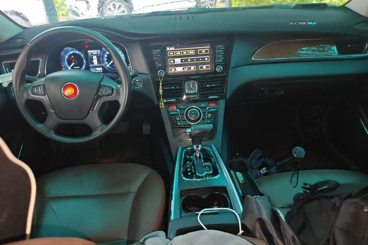 Used Hongqi H7 2015 1.8T Tech Model