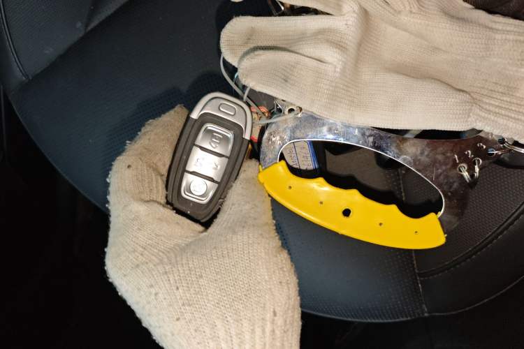 Used Hongqi E-QM5 2022 431 km Charge & Enjoy Edition