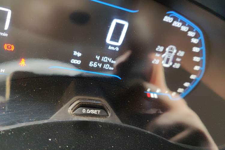 Used Wuling Hongguang S3 2019 1.5L Manual Luxury Model China VI Standard