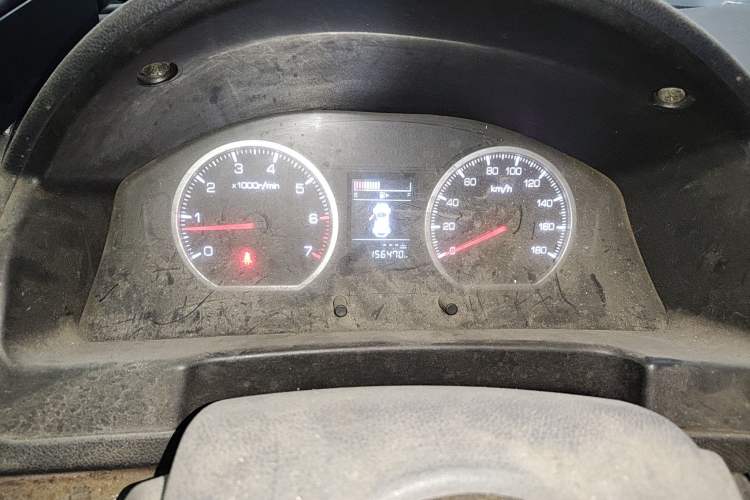 Used GAC Gonow Starry 2013 1.5L Seven-Seater Supreme Model
