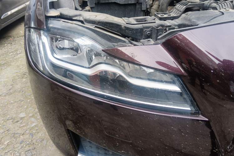 Used Jaguar XFL 2018 XFL 2.0T 250 PS Premium Edition
