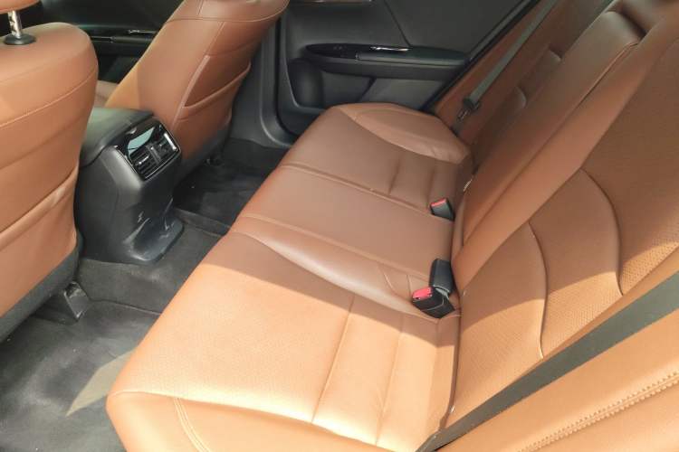 Used Honda Accord 2016 2.4L Luxury Edition Left Rear Seat