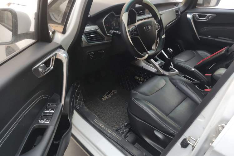 Used Geely Auto Vision X3 2017 1.5L Manual Luxury Model
