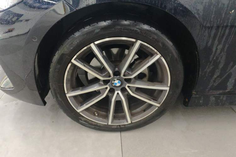 Used BMW 3 Series 2023 325Li M Sport Package
