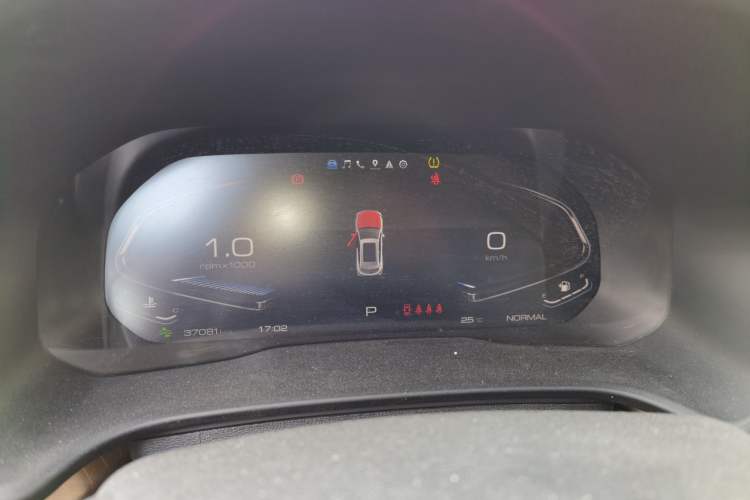 Used Wey VV5 2021 1.5T Two-Wheel Drive Smart Pioneer
