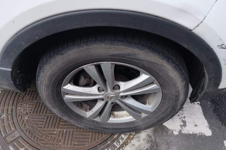 Used HYOSOW S3 2016 1.5L Manual Luxury Edition China IV Emission Standard
