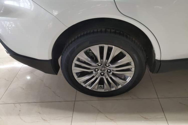 Used Toyota Harrier 2022 2.0L CVT Two-Wheel Drive Deluxe Edition