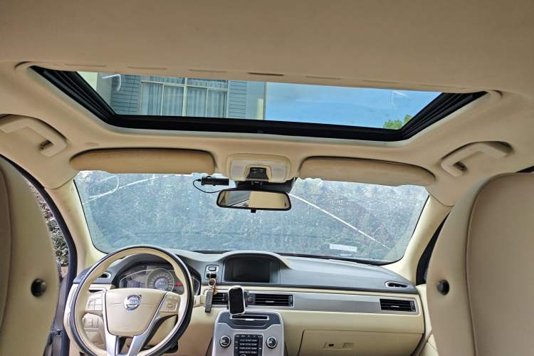 Used Volvo S80L 2014 2.0T T5 Intelligent Luxury Edition