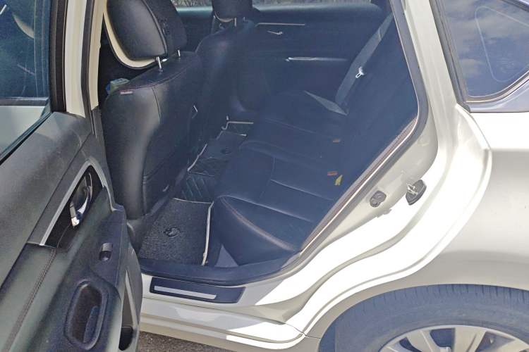 Used Nissan Teana 2018 2.0L XL Smart Upgrade Edition Left Rear Seat