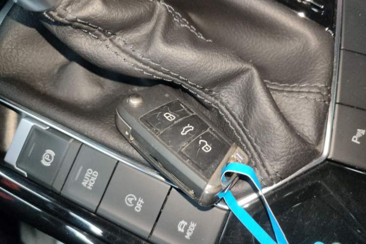 Used Volkswagen Tayron 2021 330TSI Two-Wheel Drive Luxury Smart Connectivity Version
