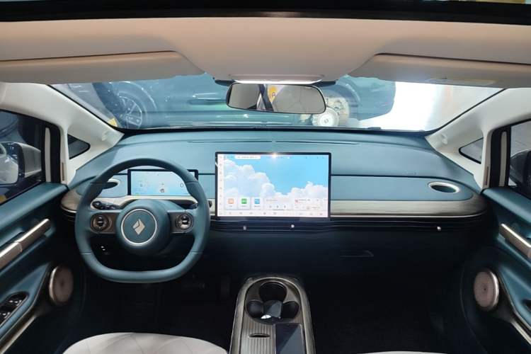 Used Baojun Cloud 2023 460 Max Lingxi Version
