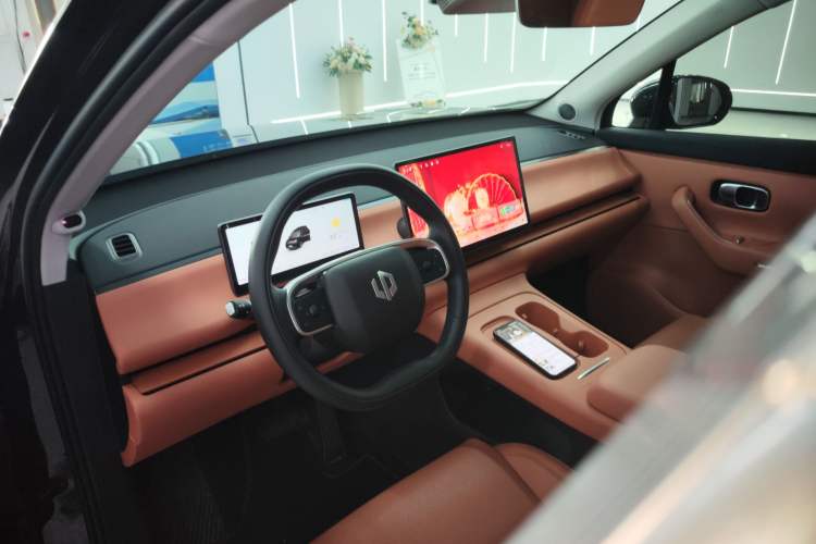 Used Leapmotor C16 2024 Range-Extended 200 LiDAR Edition
