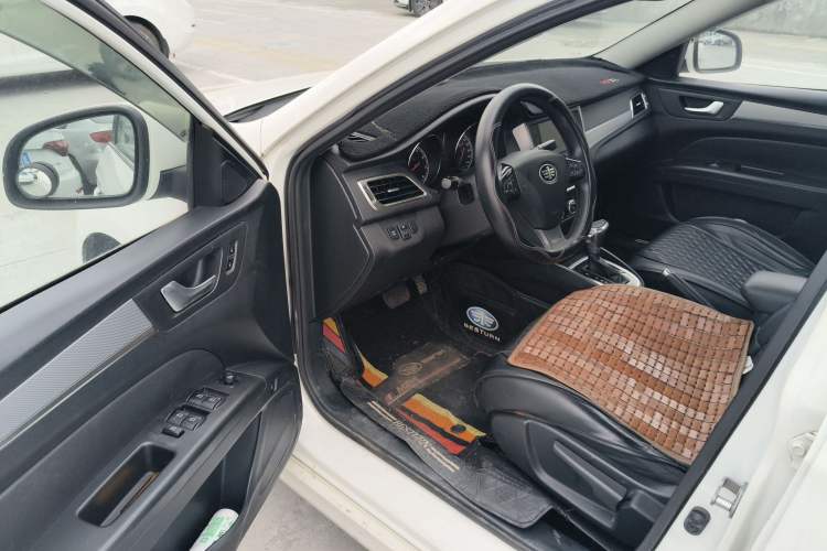 Used Bestune B30 2016 1.6L Automatic Luxury Model