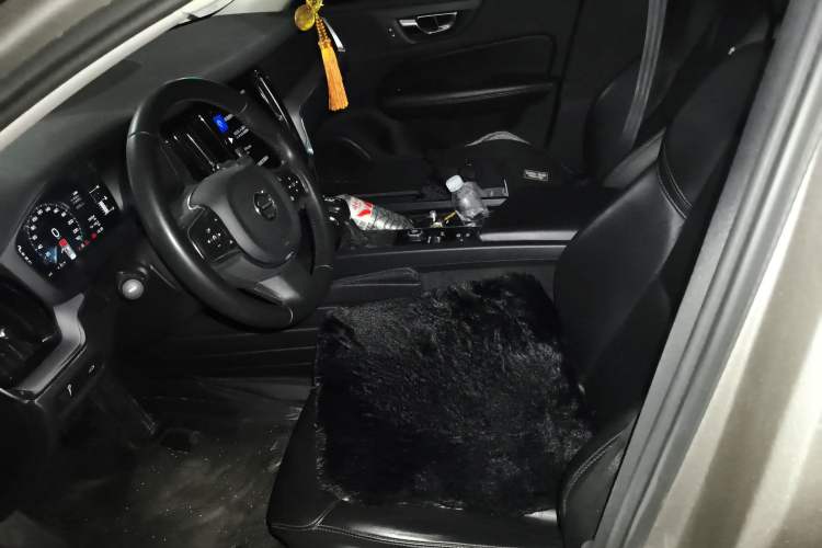 Used Volvo S60 2020 T4 Zhiyi Luxury Edition