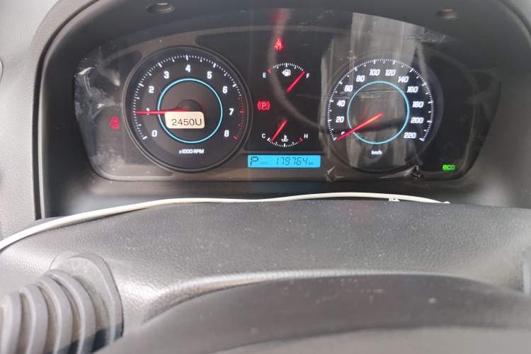 Used Chevrolet Captiva 2014 2.4L Two-Wheel Drive Urban Version 7 Seats
