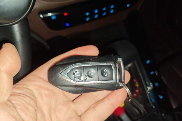 Used TRAUM S70 2018 1.5T Automatic Luxury 7-Seater
