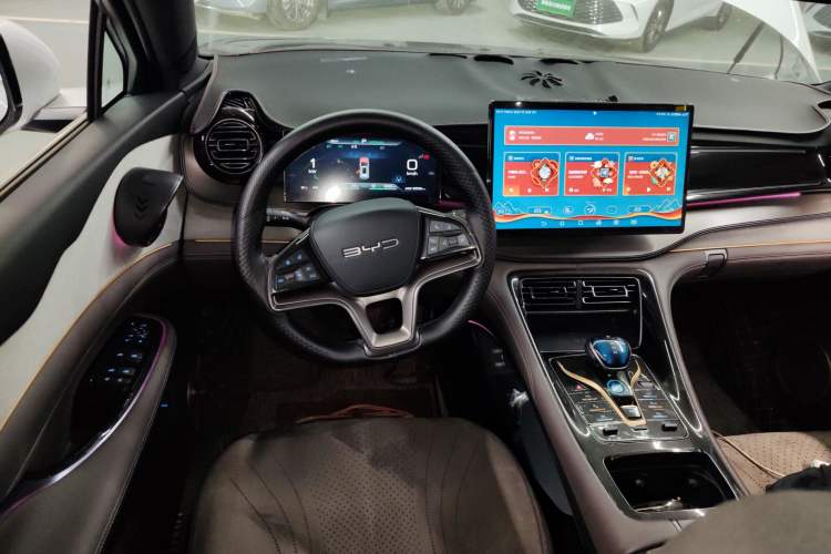 Used BYD Frigate 07 2023 DM-i 205KM Prestige Model